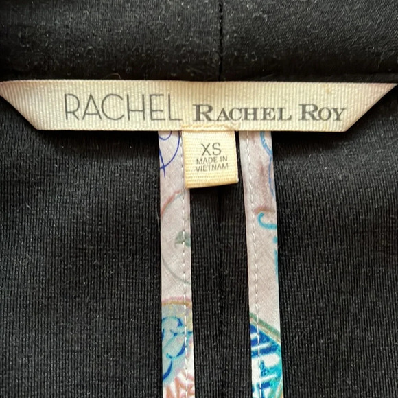 Classic Black  Blazer - Picture 3 of 7